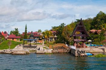 Auf der Vulkaninsel Samosir im Tobasee.
